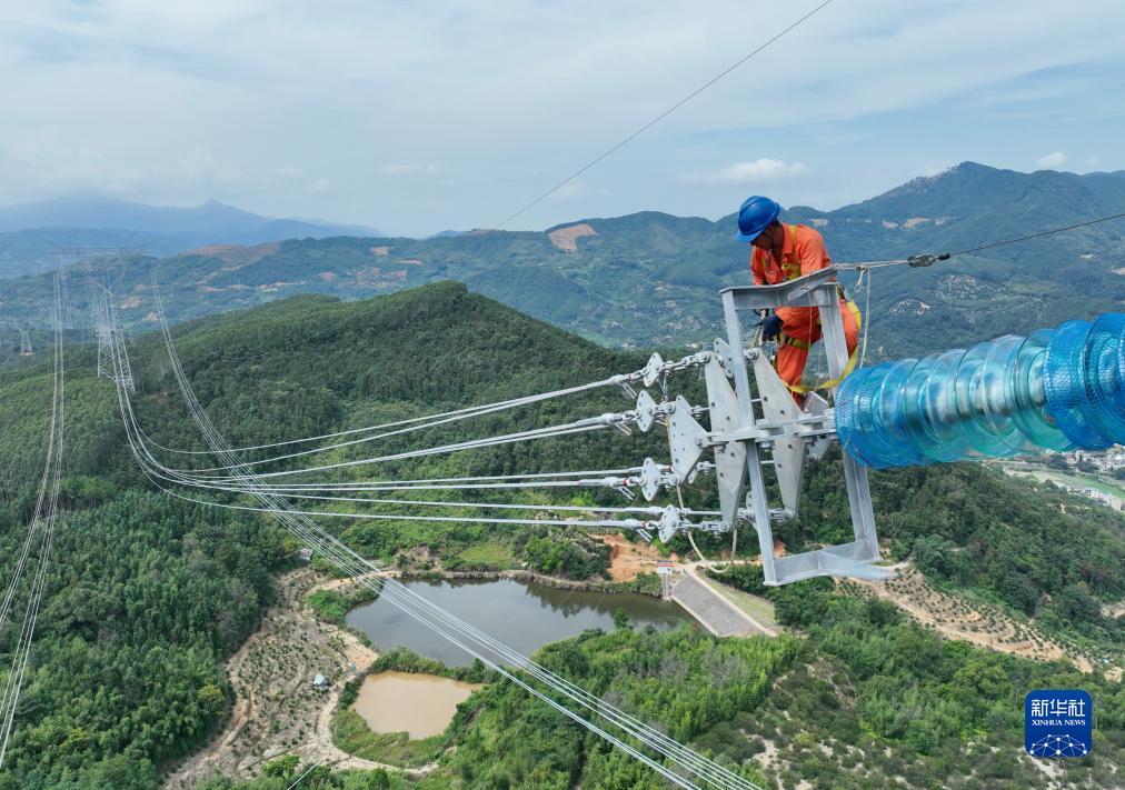 万能游戏破解充值